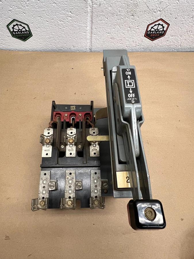 Used Square D CC-6 Class 9422, Ser. A Disconnect Switch