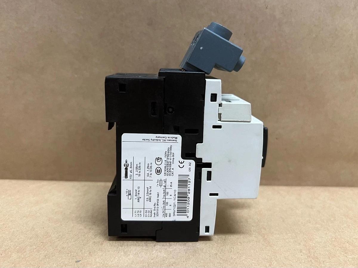 Used Siemens 3RV1021-1CA10 Motor Protection Circuit Breaker