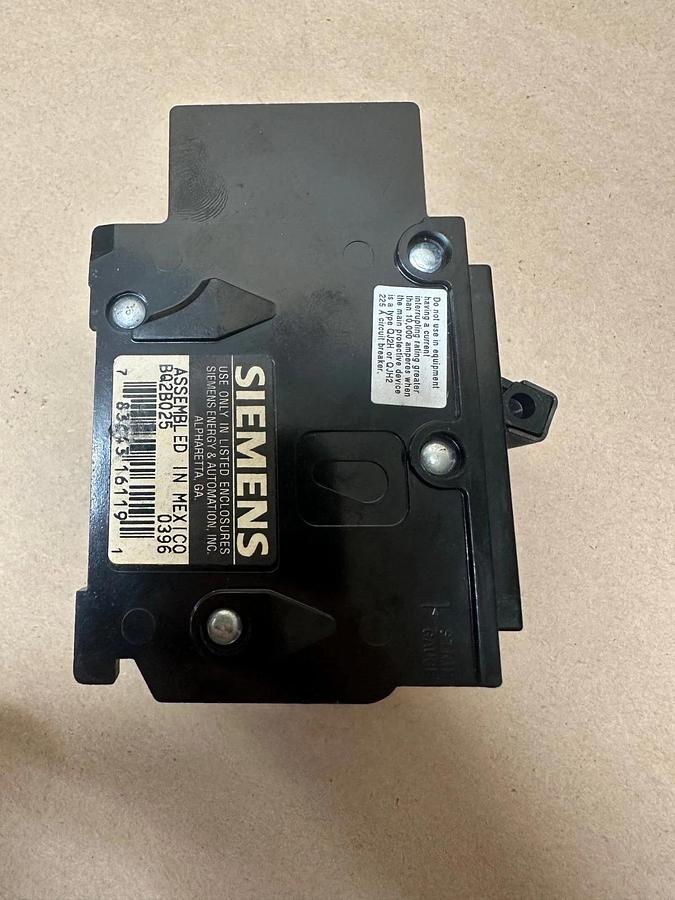 Used Siemens BQ2B025 2 Pole Circuit breaker