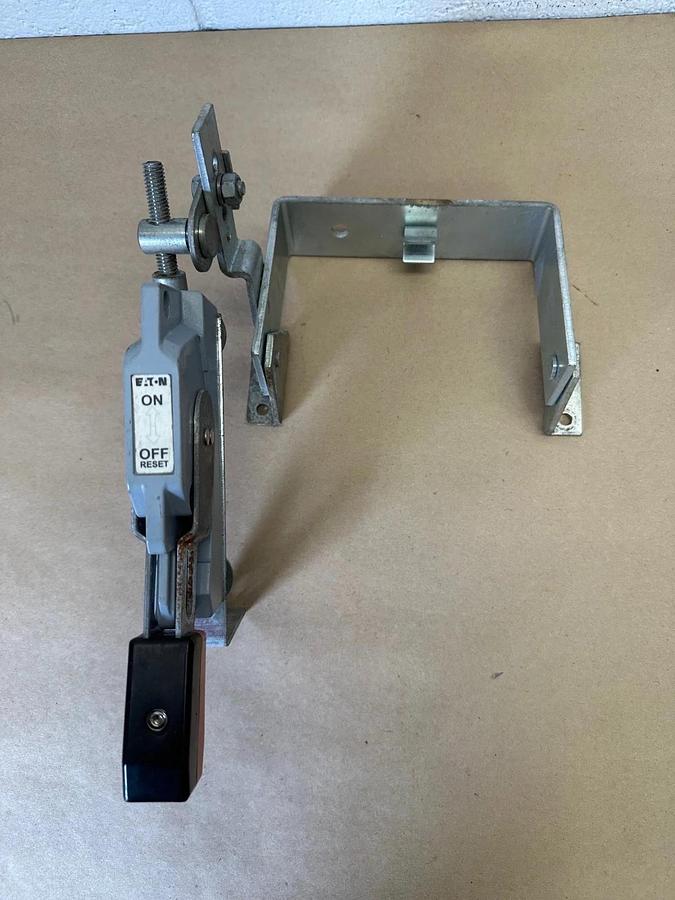Used EATON C371H5 Operating Handle