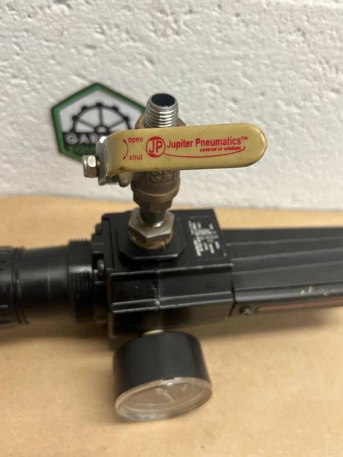 Used Norgren Excelon B74G-4AK-AD1-RMG Pneumatic Filter/Regulator w/ Juniper Pneumatic