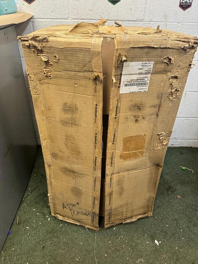 Allen Bradley 1392-A150-RE-MC-B-F2-D1-F4 High Performance AC Drive, Series B