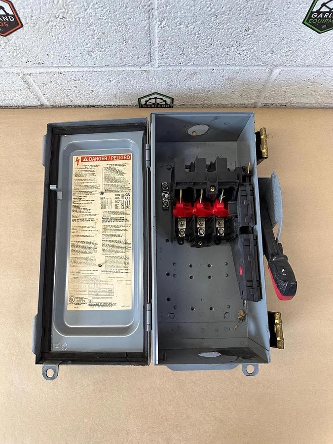 Used Square D HU361AWK Heavy Duty Safety Switch, 30A, 600VAC