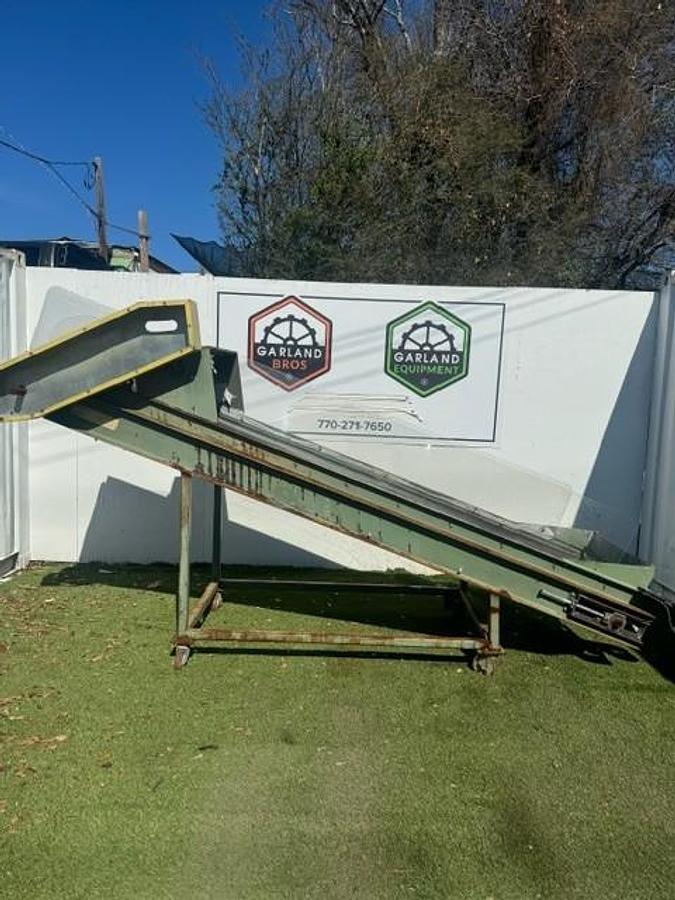 Used Incline Conveyor W:32” L:140” Magnetic Takeup Pulley, Crescent Belt