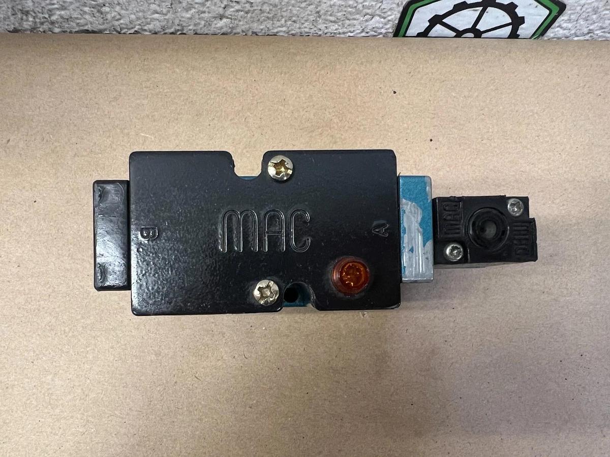 Used MAC 82A-AF-000-TU-DAAP-1DA w/ TU-DAAJ-1DA Valve