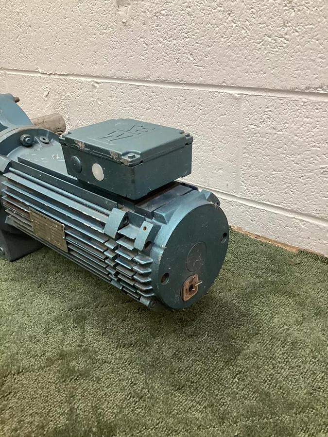 Used SEW-Eurodrive K77DY90LBTH Motor/Gearbox