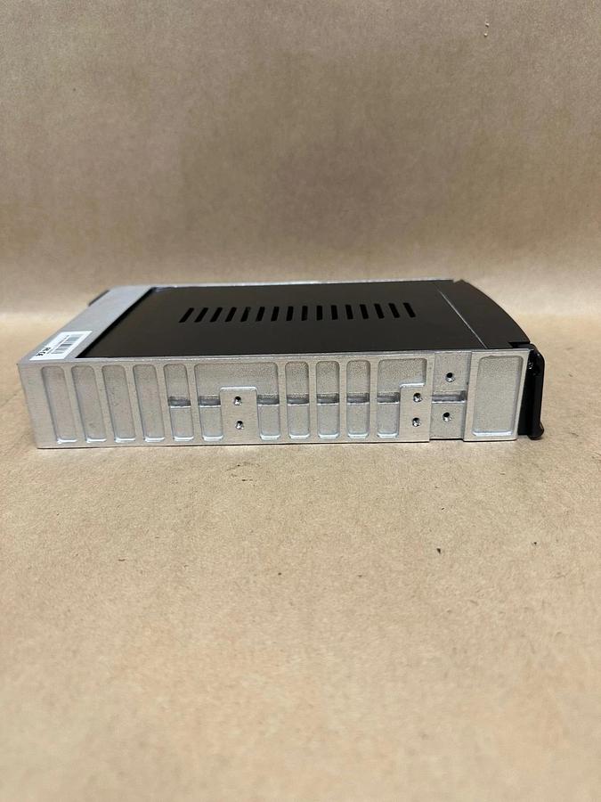 Used Mobile Rack SI-144 SCSI/Ultra Wide w/ ID Display, Black *NEW*