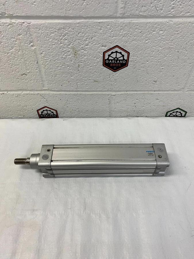 Festo DNC-50-200-PPV-A Pneumatic Cylinder Pmax 12 bar