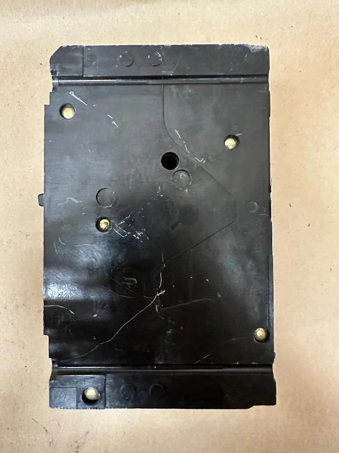 Used Siemens ED63A010 Molded Case Circuit Breaker 10A