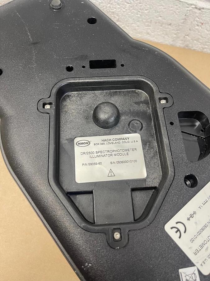 Used Hach DR 2500 SpectroPhotometer, PN: 59000-60 No Power Supply *PARTS: As Is*