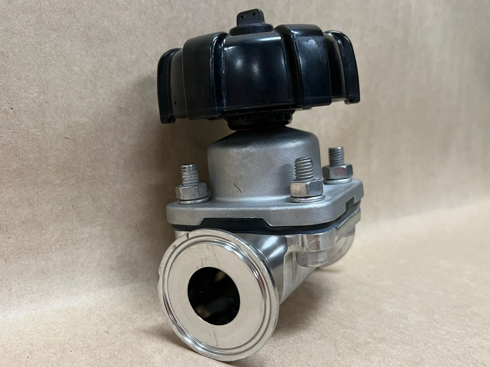 Used Gemü 6584-R PN16 Diaphragm Valve
