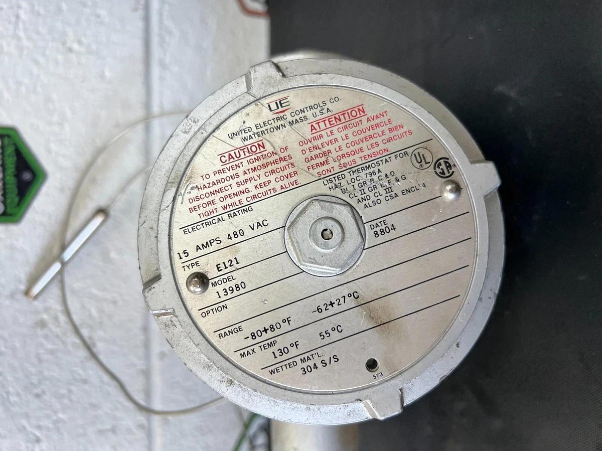 Used United Electric Controls Type E121 Model 13980 Sensor, Thermocouple Temp Switch