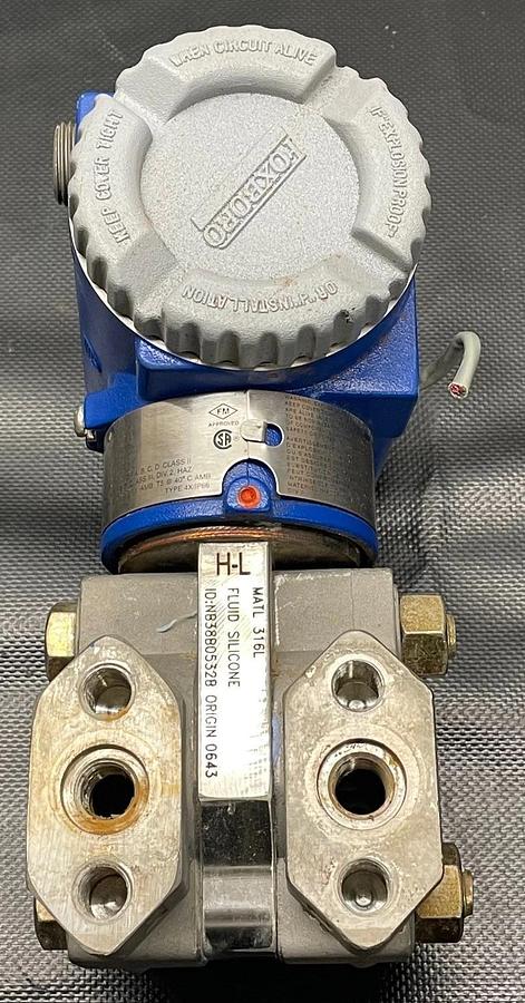 Used Foxboro IDP10-A22B21F Pressure Transmitter Gauge, 12.5-42.0 VDC