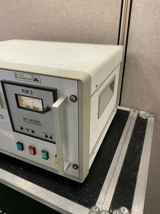 Used Dr. Grobel UV-Elektronick GmbH UVLQ 400/D UV Light Source, Spot Curing System