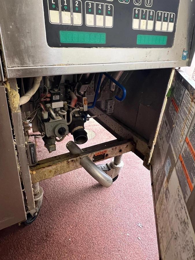 Used Pitco SSH60W Fryer