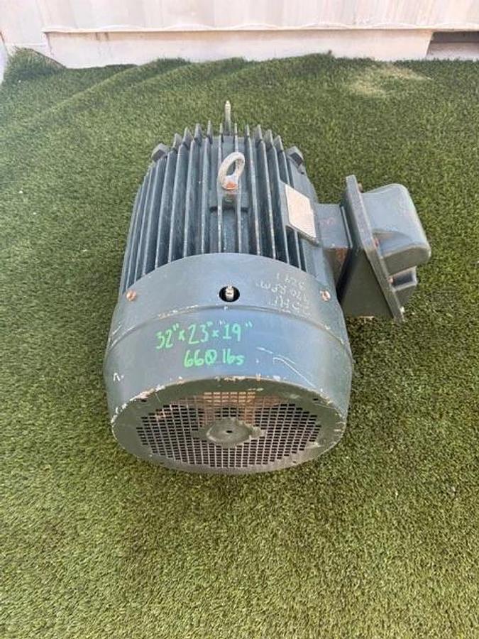 Used Toshiba 0256SDSR41A-P Heavy Duty Motor, 25 HP, 230/460 V, 31/62A, 1180 RPM