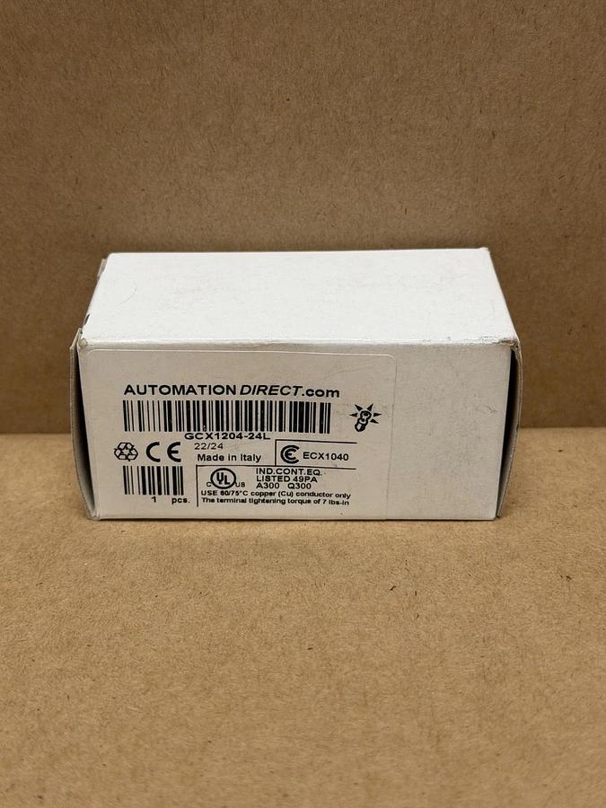 Used Automation Direct GCX1204-24L 22mm Momentary Pushbutton, Green *FACTORY SEALED*