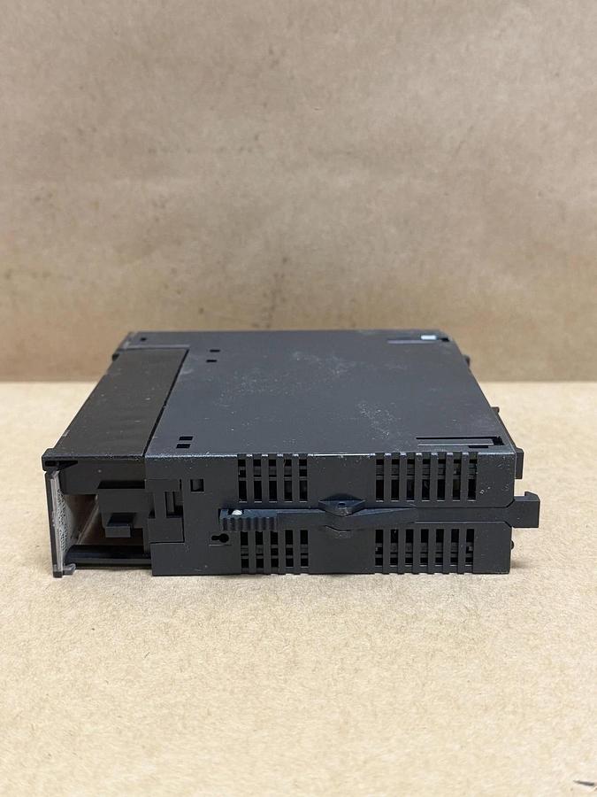 GE Fanuc IC693ALG390C Output Analog, 2PT Voltage *NEW*