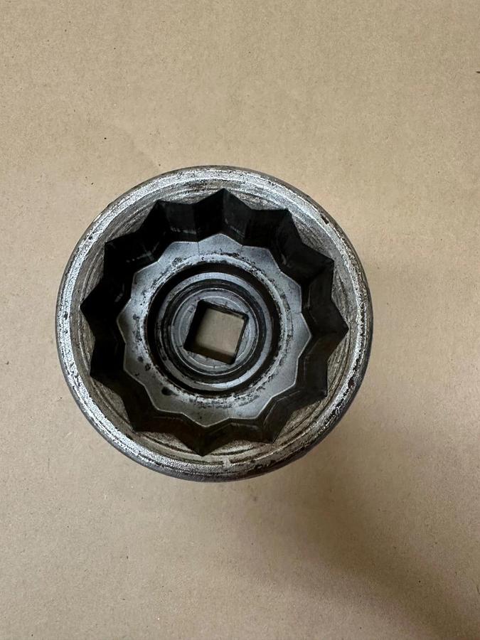 Used Williams X-1294, 2-15/16”, 12 Point Socket