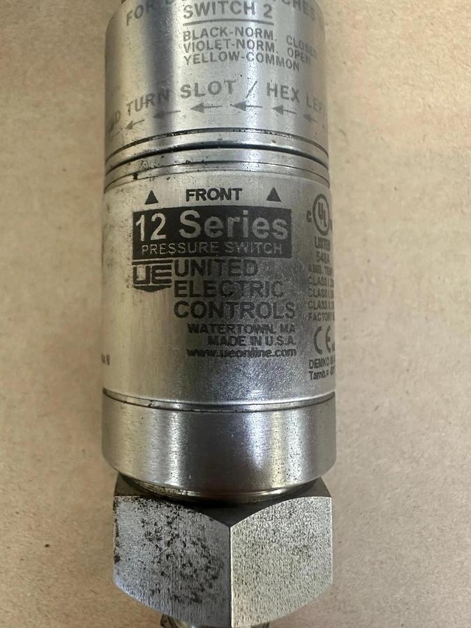 Used United Electric Controls 12SHDN4F 12 Series Pressure Switch