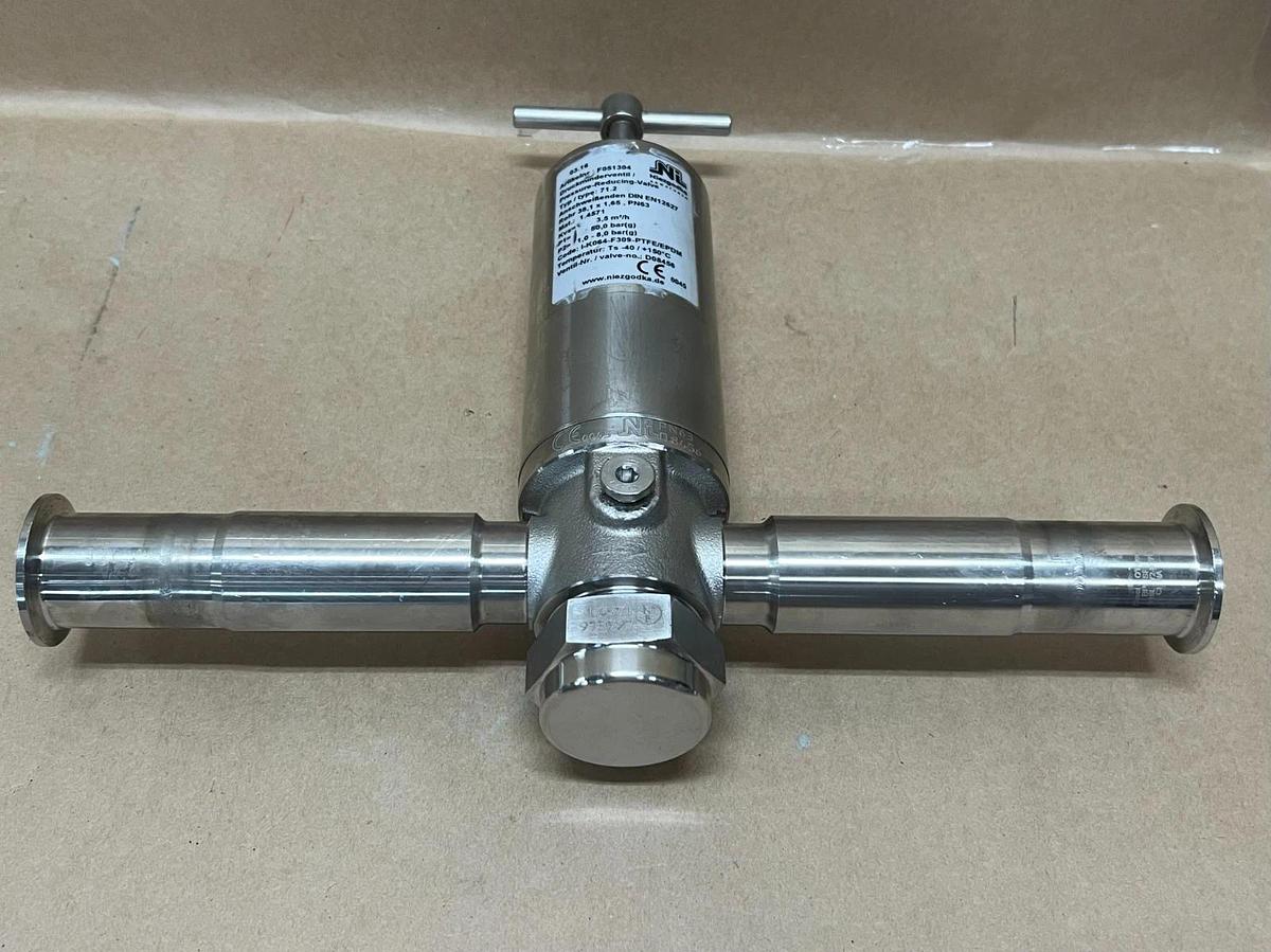 Used Niezgodka Armaturen F051304 Type 71.2, Pressure Reducing Valve