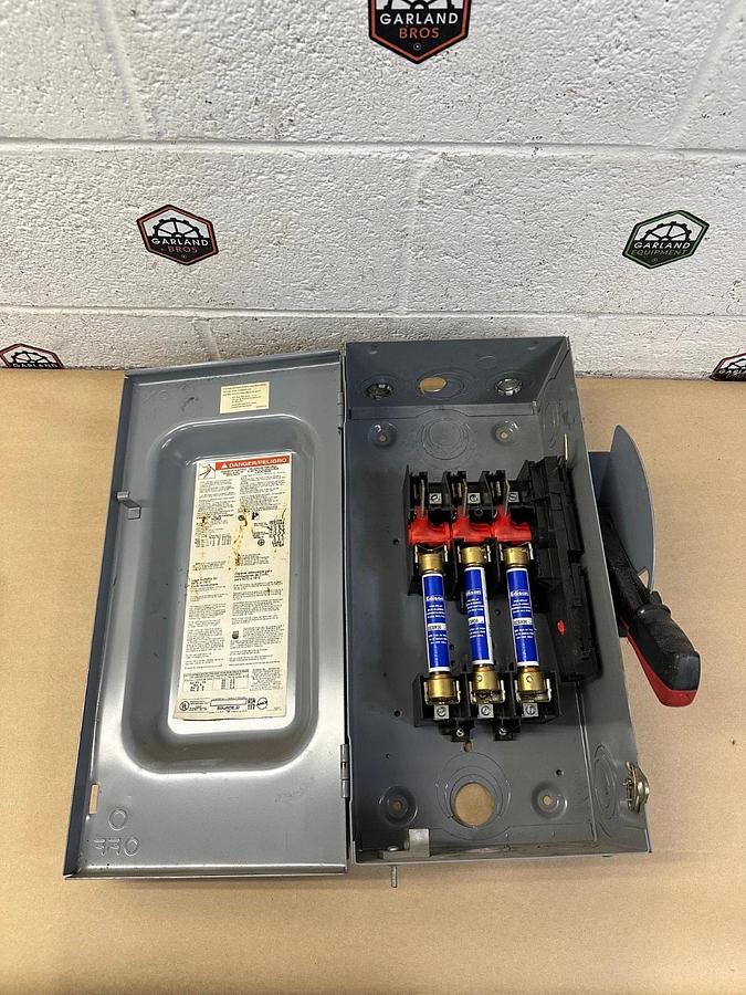 Used Square D H362 Heavy Duty Safety Switch 60A, 600VAC