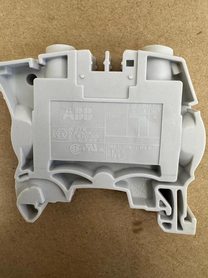 Used ABB 1SNK510010R0000 Terminal Blocks (Qty 20 Pcs) *NEW*