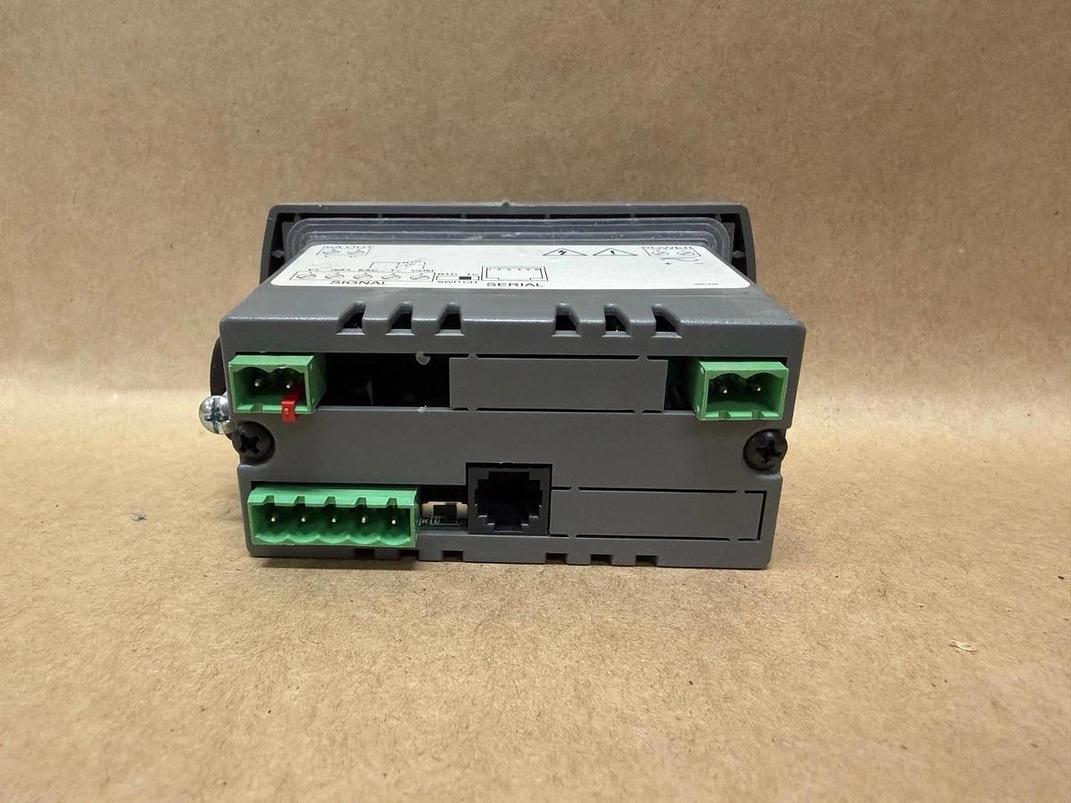 Used Precision Digital PD765-7R3-00 1/8 DIN Process & Temperature Digital Meter