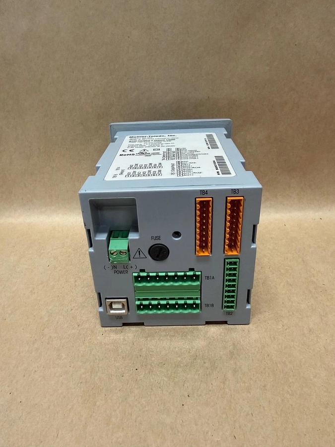 Used Mettler-Toledo M300 Cond/Res 2 Channel 1/4 DIN