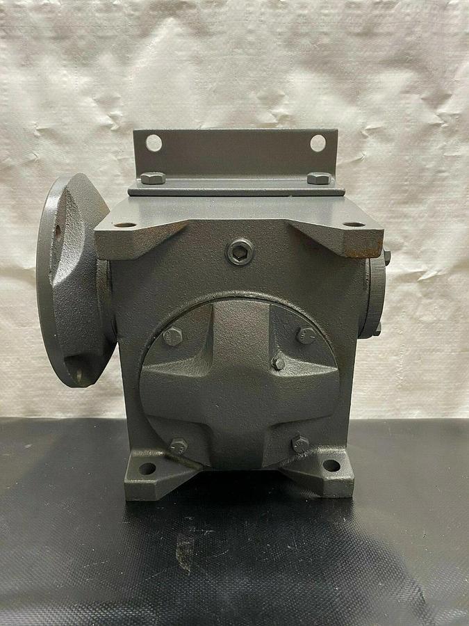 Used Baldor SVF258-15B-B Right Angle Worm Gear Speed Reducer, Ratio 15:1