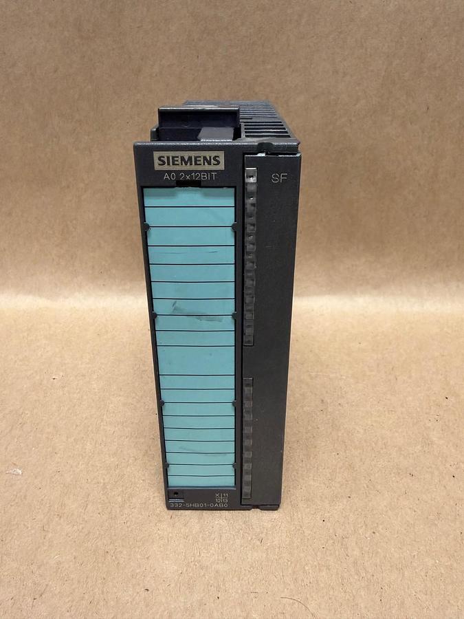 Used Siemens 332-5HB01-0AB0 SIMATIC S7 Analog Output Module