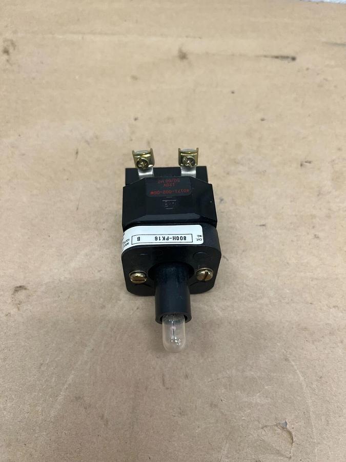 Used Allen Bradley 800H-PK16 120V Lamp