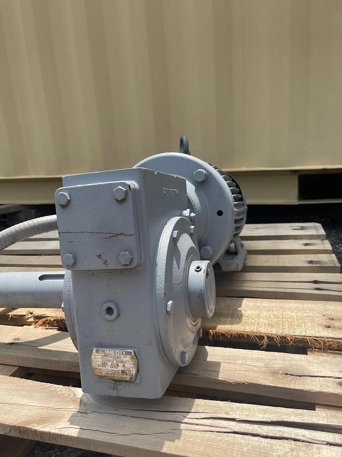 Used Hub City 385 Speed Reducer w/ 3 HP Power Tech Electric Motor, Ratio 60:1