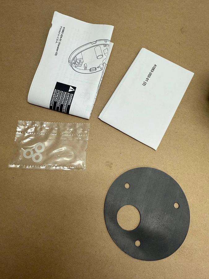 Used Allen-Bradley 855BS-S35SL4 Ser B, Red Beacon, Steady Flashing, Surface Mount