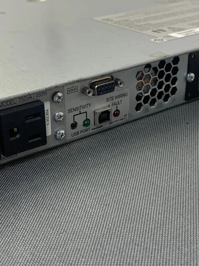 Used APC SUA1000RM1U Smart-Ups 4 Outlet Uninterruptible Power Supply