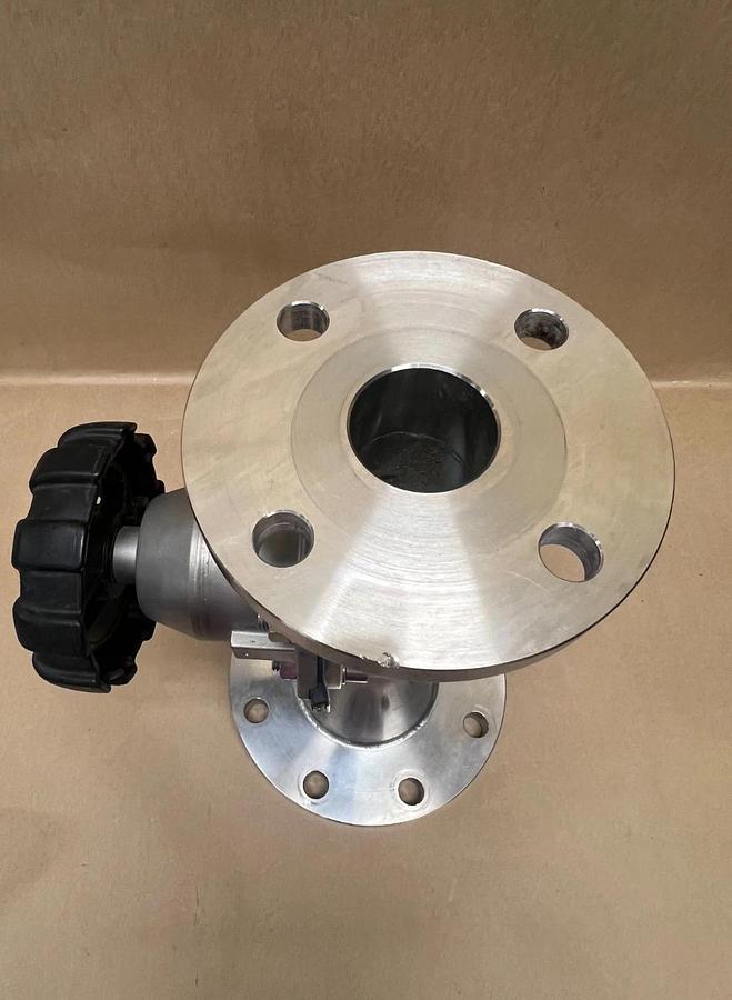 Used Gemü DN50 316L Sanitary Diaphragm Valve Assembly, 4" 150# Flanged