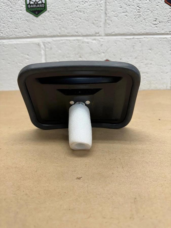 Used HYSTER 4009488 Mirror Side Assy *NEW*