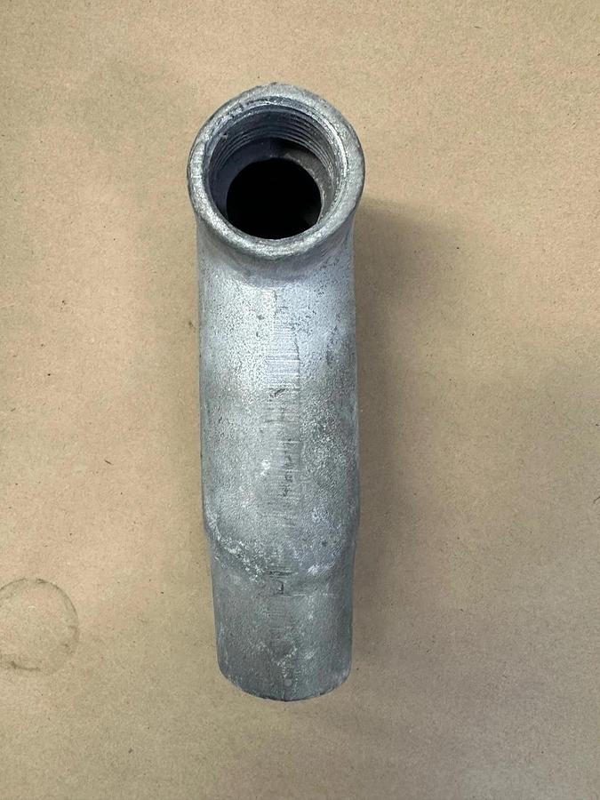 Used O-Z/Gedney LB-100 1” Malleable Iron Conduit
