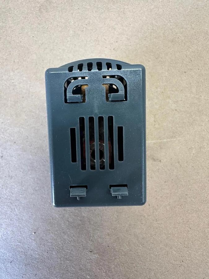 Used SCE SCE-TEMNO Thermostat *NEW*