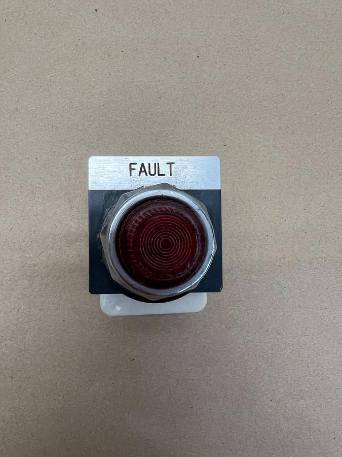 Used Square D 9001 KM1 Ser H 755 Red Lamp