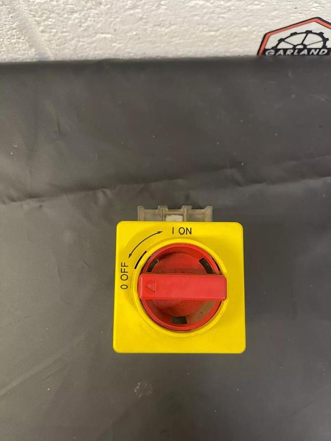 Used C3 Controls DDS2-360 Door Mount, Non-Fused Disconnect Switch