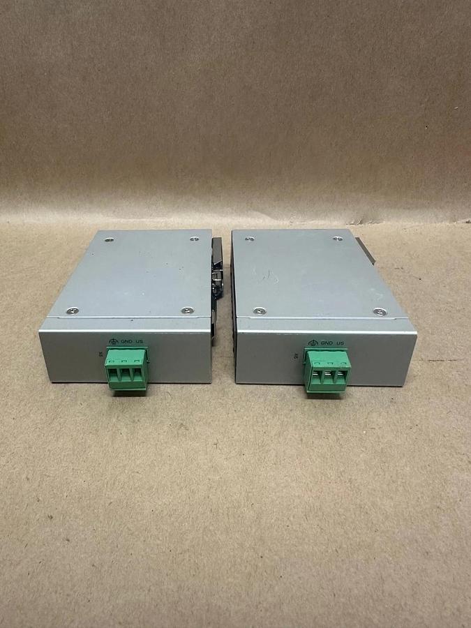 Used Phoenix Contact FL Switch SFNB 5TX Industrial Ethernet Switch - Lot of 2