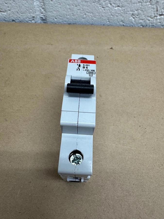 New - open box ABB S201-B6, 6A Single Pole Circuit Breakers, Lot of 15 *NEW*
