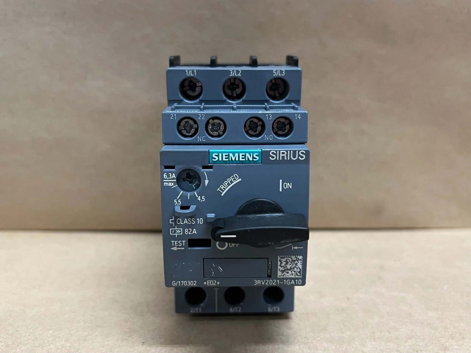 Used Siemens 3RV2021-1GA10 Class 10 Circuit Breakers - Lot of 4