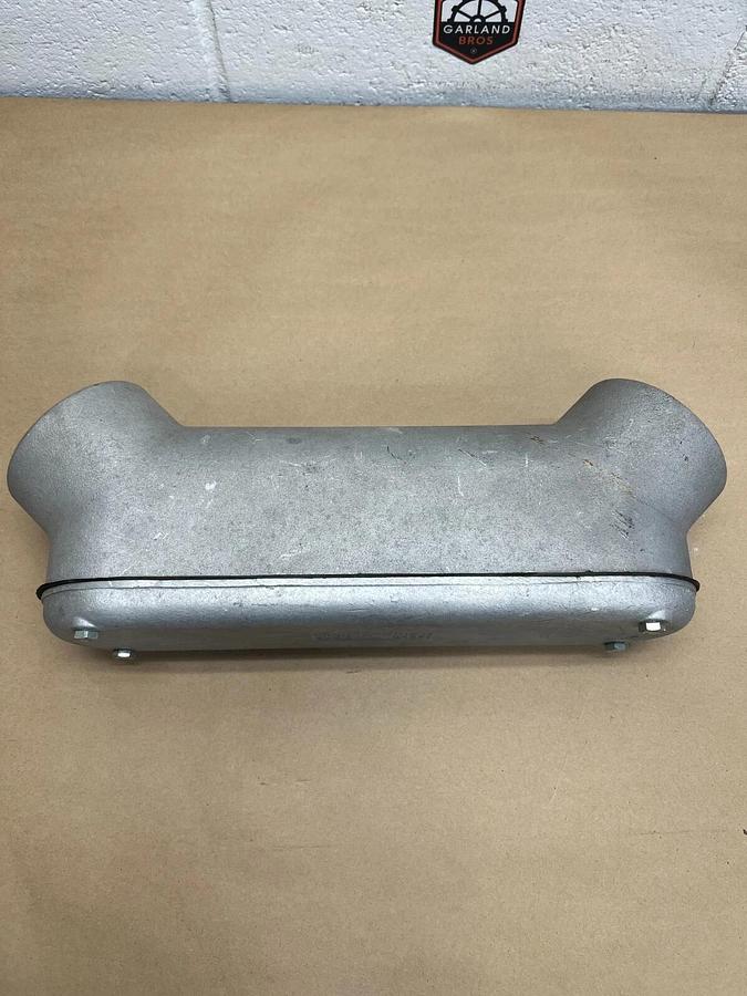 Used Crouse-Hinds BG87 Conduit Body