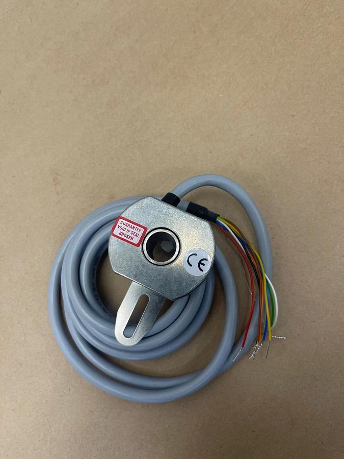 British Encoder Products W6-775097 Rotary Encoder 5-24V, 2048 Pulses/Revolution