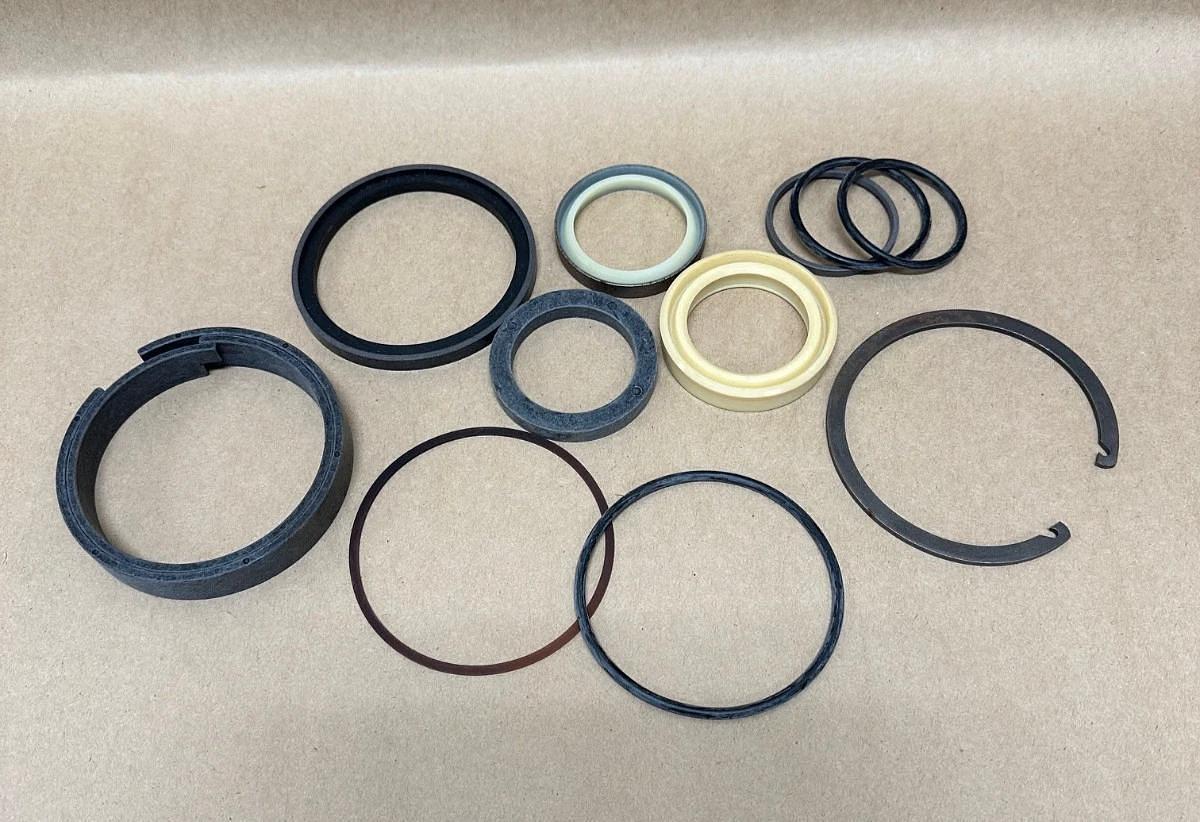 Used Steering Cylinder Kit 2542570 *NEW*