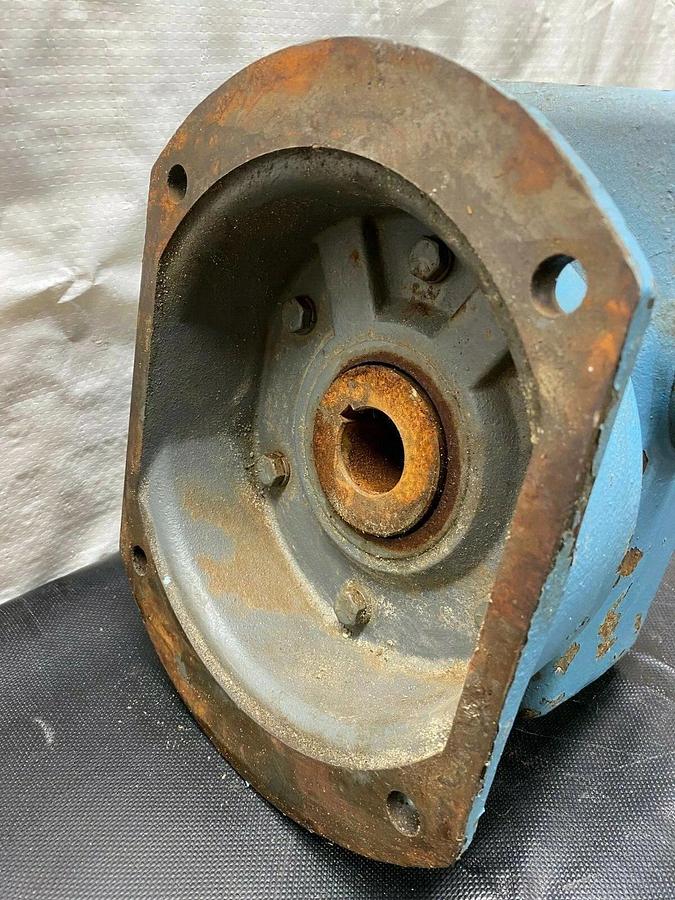 Used Winsmith 5SF Gear Speed Reducer, Ratio 15:1, Input RPM 1800, Input HP 2.83