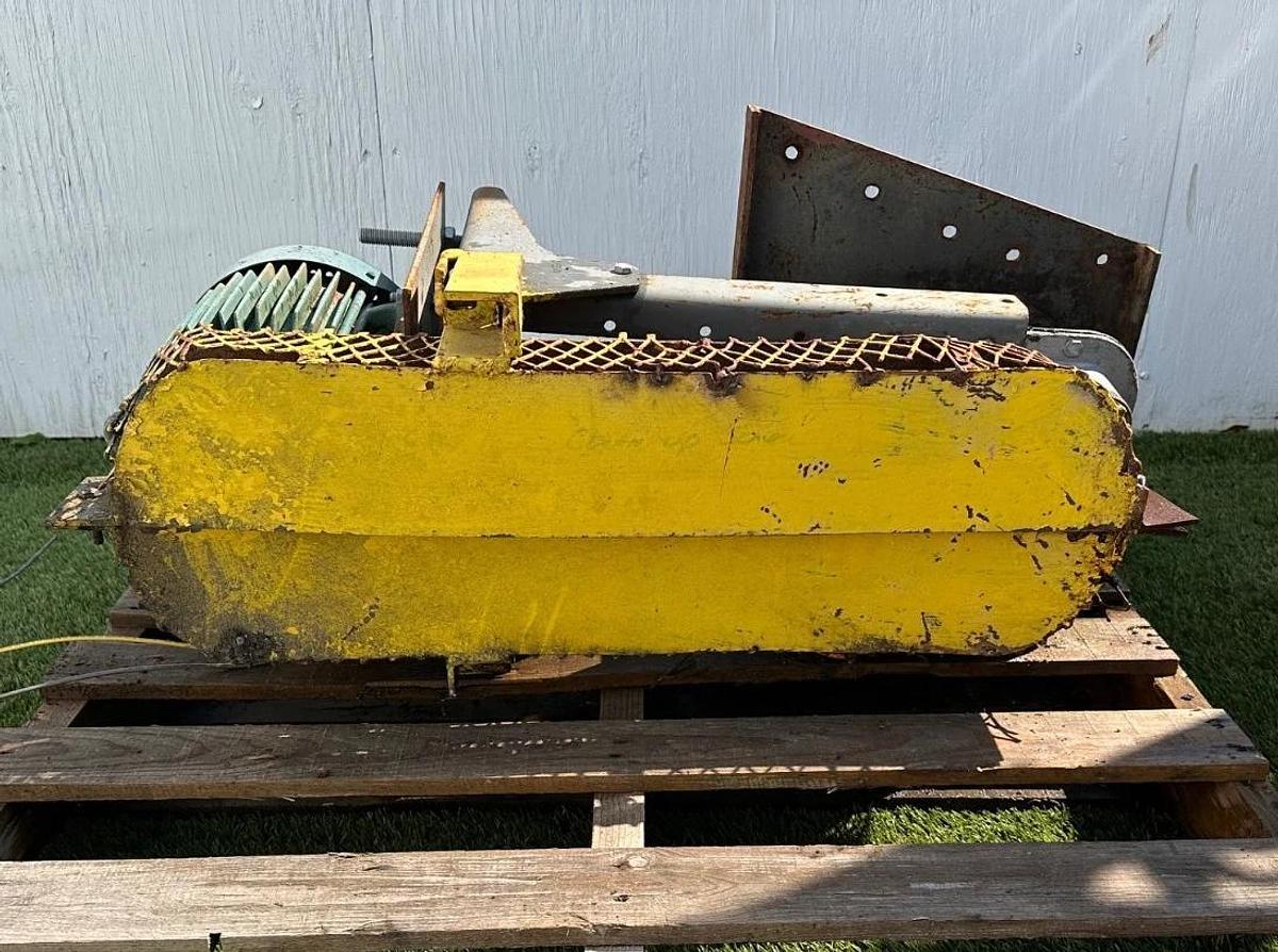 Used Falk 2115J Gear Drive 14.01:1, 3Hp @ 1755RPM, Pulley, Motor Mount, Bushing