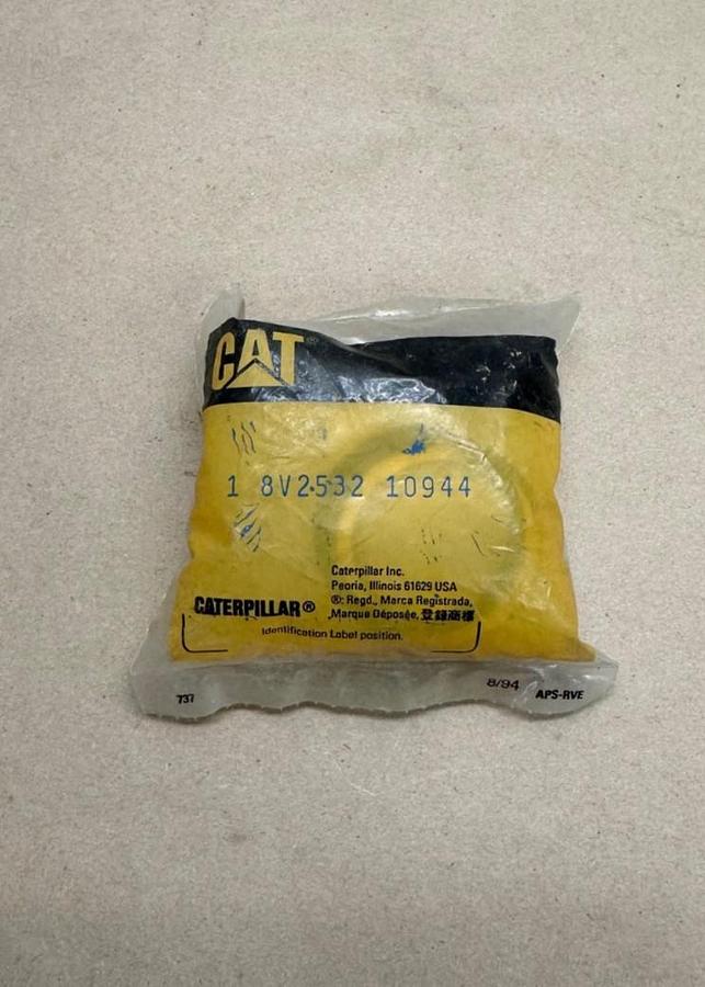 Used CAT 8V-2532 Seal Kit *NEW*